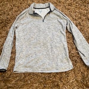 Old a navy active shirt L